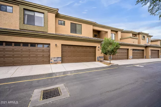 MLS: 6185677 Condo For Sale