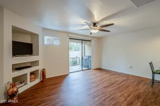 Photo #4: 6185677 Listing