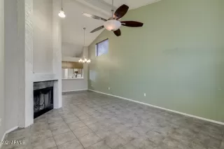 Photo #3: 6185802 Listing