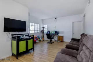 Photo #2: 6185866 Listing 