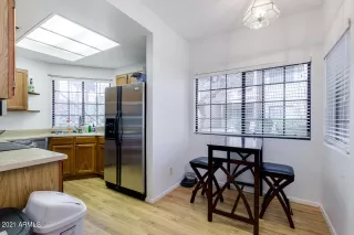 Photo #6: 6185866 Listing 