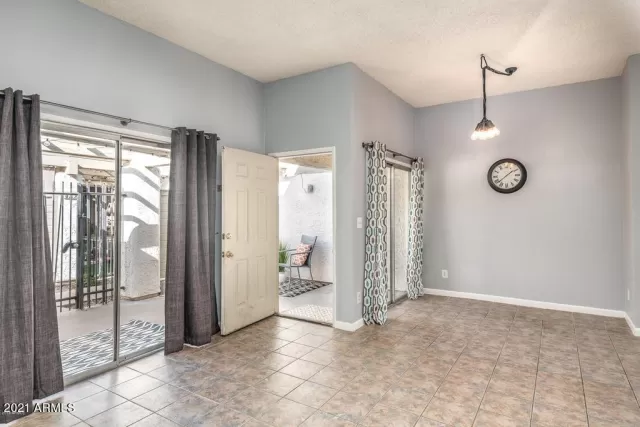 MLS: 6185946 Condo For Sale