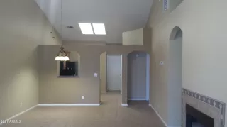 Photo #3: 6185960 Listing