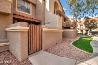 Photo #2: 6186330 Listing