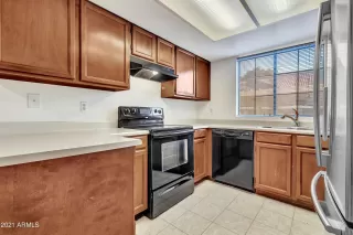 Photo #4: 6186330 Listing