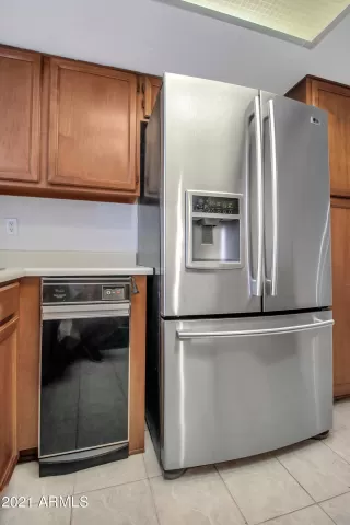 Photo #5: 6186330 Listing