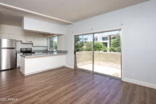 Photo #3: 6186490 Listing