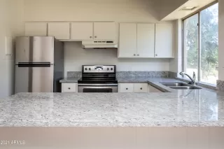 Photo #6: 6186490 Listing