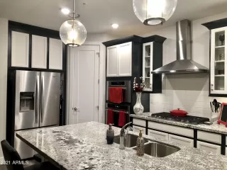 Photo #6: 6186492 Listing