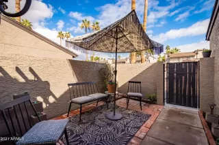 Photo #4: 6186502 Listing