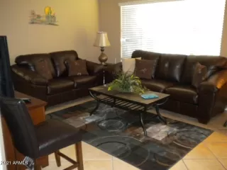 Photo #4: 6186750 Listing 