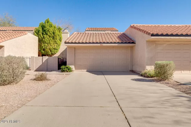 MLS: 6186758 Condo For Sale