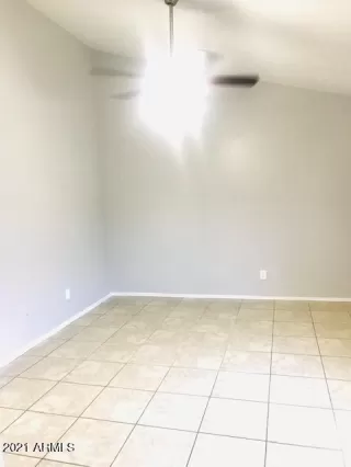 Photo #6: 6187035 Listing