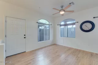 Photo #6: 6187111 Listing