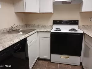 Photo #6: 6187154 Listing