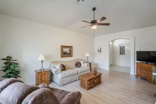 Photo #6: 6187212 Listing 