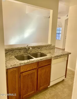 Photo #2: 6187343 Listing 