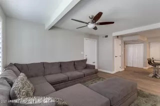 Photo #5: 6187462 Listing