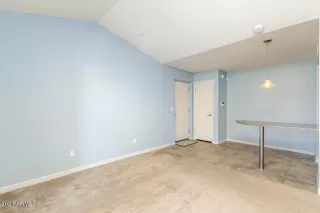 Photo #4: 6187493 Listing