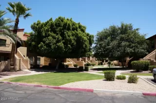 Photo #4: 6187725 Listing