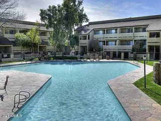 Photo #3: 6187740 Listing