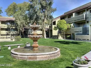 Photo #4: 6187740 Listing