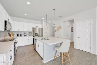 Photo #3: 6187741 Listing 