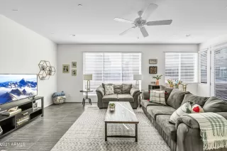 Photo #6: 6187741 Listing 