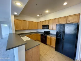 Photo #5: 6187763 Listing