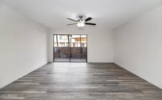 Photo #4: 6187781 Listing