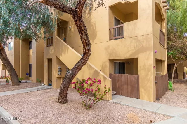 MLS: 6187820 Condo For Sale