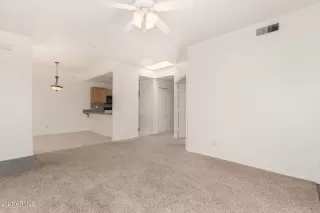Photo #3: 6187820 Listing
