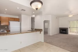 Photo #5: 6187820 Listing