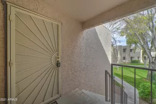 Photo #2: 6187922 Listing