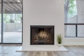 Photo #4: 6188043 Listing