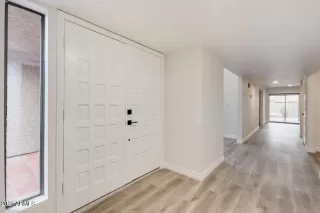 Photo #5: 6188043 Listing