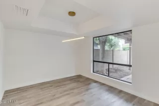 Photo #6: 6188043 Listing