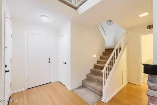 Photo #6: 6188059 Listing 