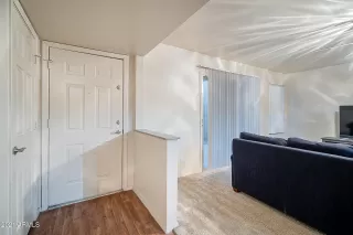 Photo #2: 6188243 Listing