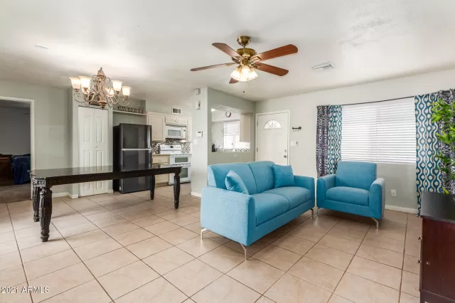 MLS: 6188296 Condo For Sale