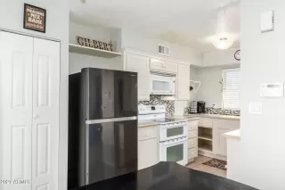 Photo #1: 6188296 Listing