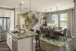 Photo #2: 6188307 Listing