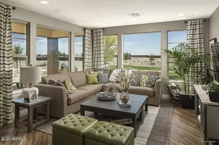 Photo #3: 6188307 Listing