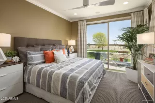 Photo #5: 6188308 Listing