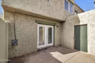 Photo #3: 6188429 Listing