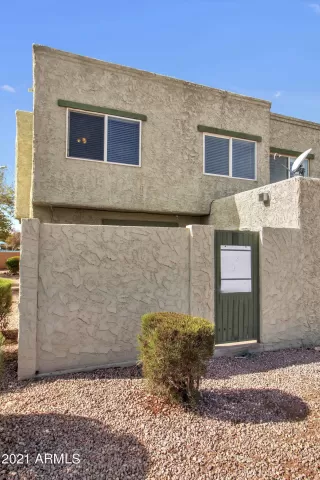 Photo #5: 6188429 Listing