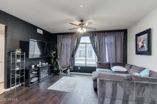 Photo #2: 6188504 Listing