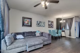 Photo #4: 6188504 Listing