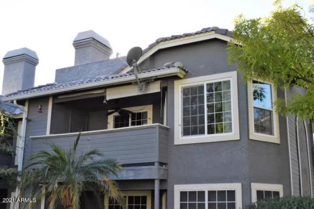 MLS: 6188721 Condo For Sale