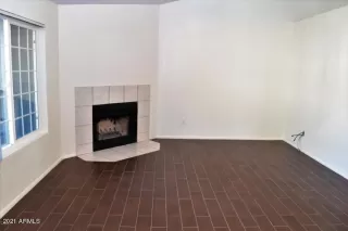 Photo #5: 6188721 Listing